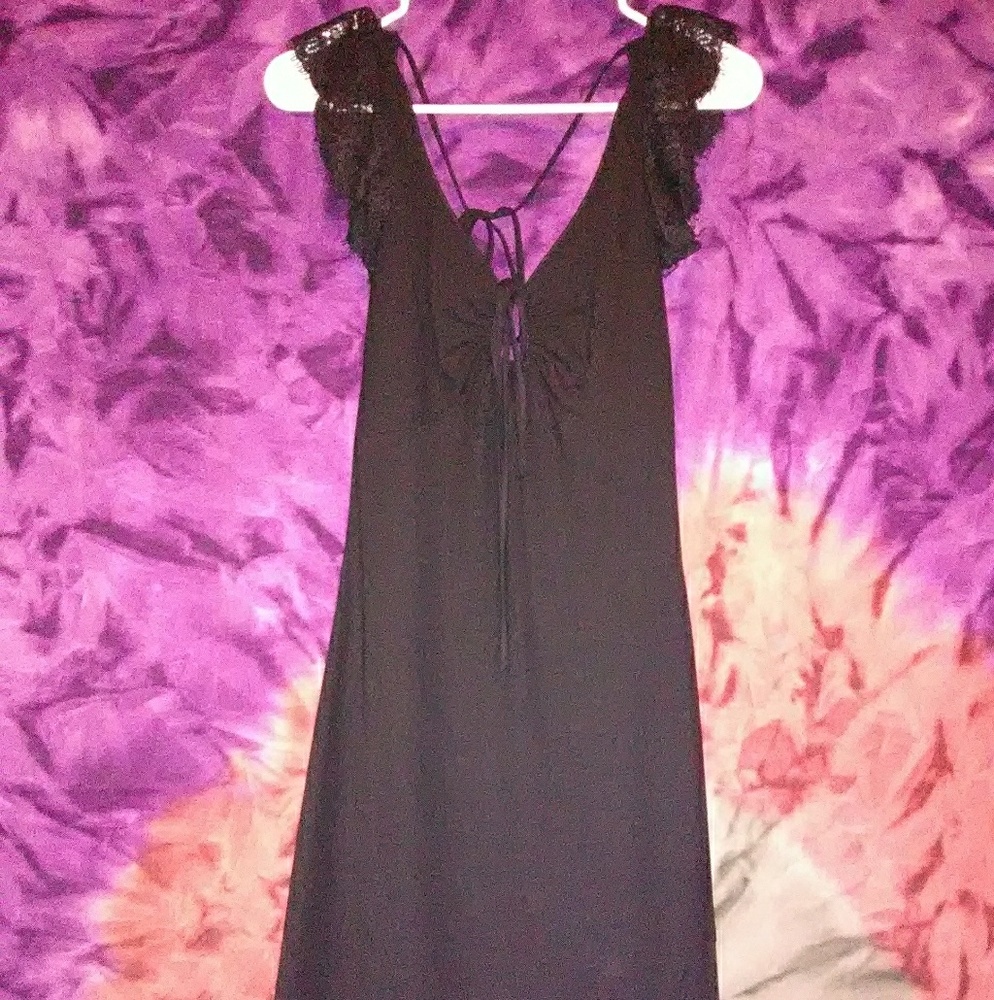 Lil black dress